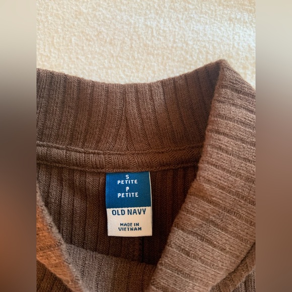 Sleeveless Mock-Neck Rib Knit Mini Shift Dress - Picture 3 of 3